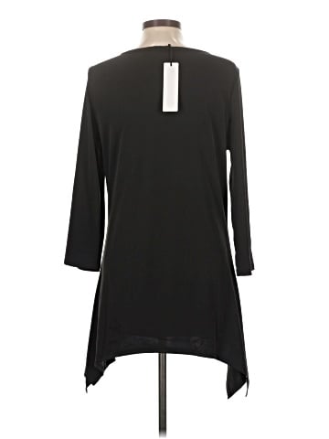 Lily by Firmiana 3/4 Sleeve Top (view 2)