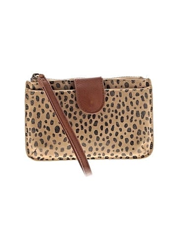 Universal Thread Wristlet (view 1)