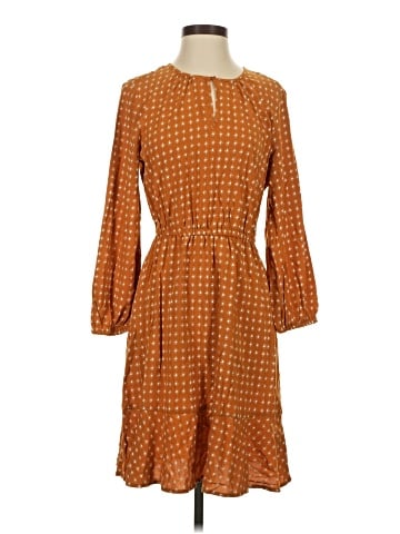 Old Navy Casual Dress (view 1)