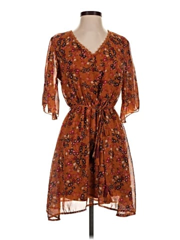 Eyeshadow Casual Dress (view 1)