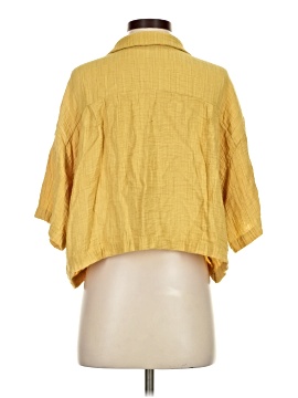 Lulus 3/4 Sleeve Button-Down Shirt (view 2)