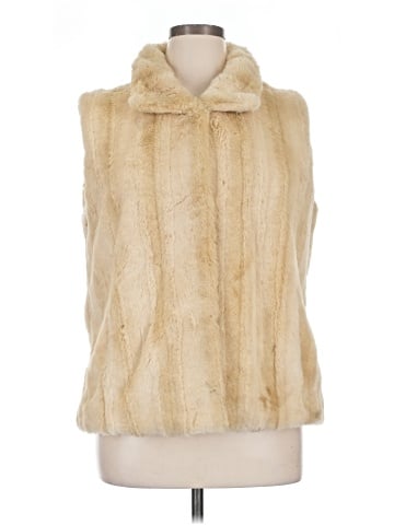 Kristen Blake Faux Fur Vest (view 1)
