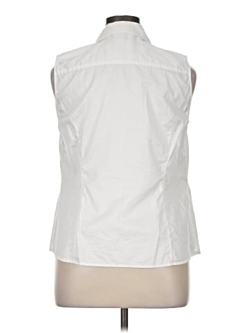 Jones New York Signature Sleeveless Button-Down Shirt (view 2)