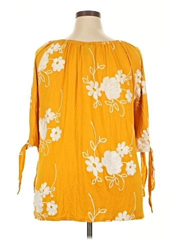 Liv 3/4 Sleeve Blouse (view 2)