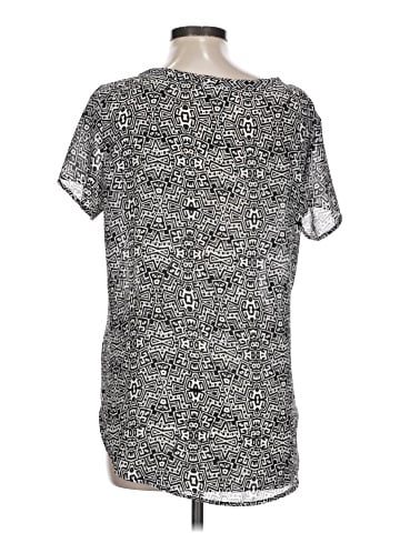 Pleione Short Sleeve T-Shirt (view 2)