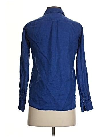 Uniqlo Long Sleeve Button-Down Shirt (view 2)