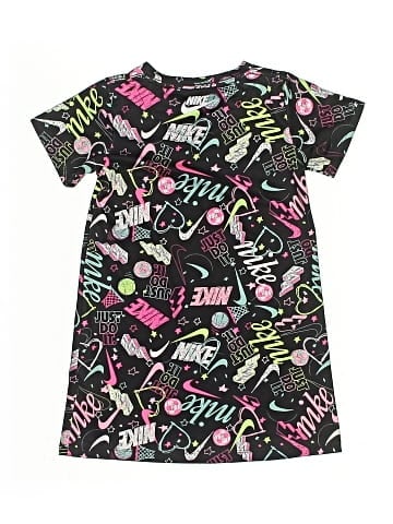 Nike Short Sleeve T-Shirt (view 2)