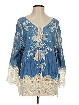 Coco + Carmen 3/4 Sleeve Blouse