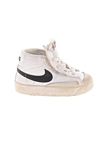 Nike Sneakers (view 1)