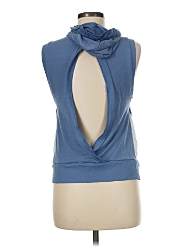 Love Sleeveless T-Shirt (view 2)