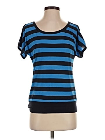 New York & Company Short Sleeve T-Shirt (view 1)