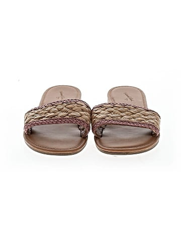 Universal Thread Sandals (view 2)