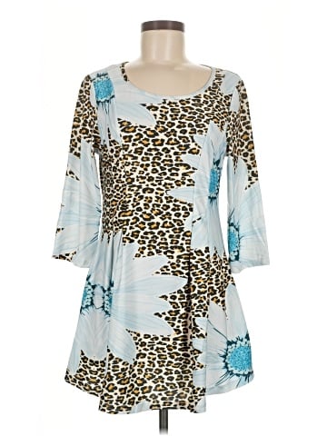 Lily by Firmiana 3/4 Sleeve Blouse (view 1)