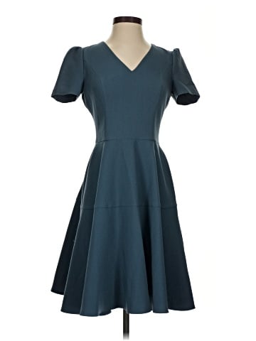 Gal Meets Glam Casual Dress (view 1)