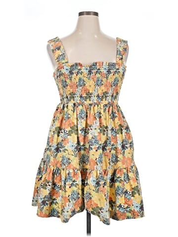 Abercrombie & Fitch Casual Dress (view 1)