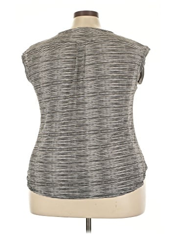 Elle Sleeveless T-Shirt (view 2)