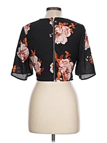 Charlotte Russe Short Sleeve Blouse (view 2)