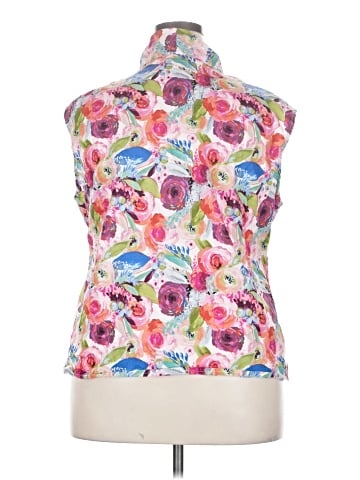 Retrolicious Sleeveless Blouse (view 2)