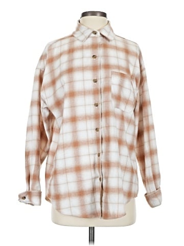 Aeropostale Long Sleeve Button-Down Shirt (view 1)