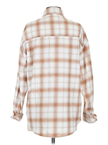 Aeropostale Long Sleeve Button-Down Shirt (view 2)