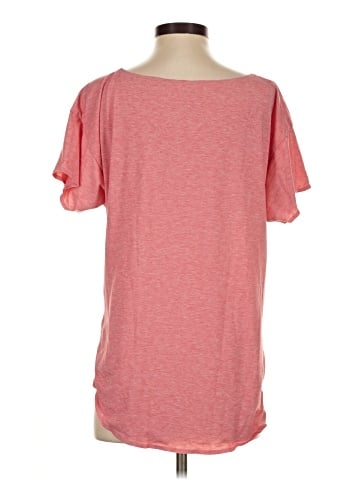 Uniqlo Short Sleeve T-Shirt (view 2)