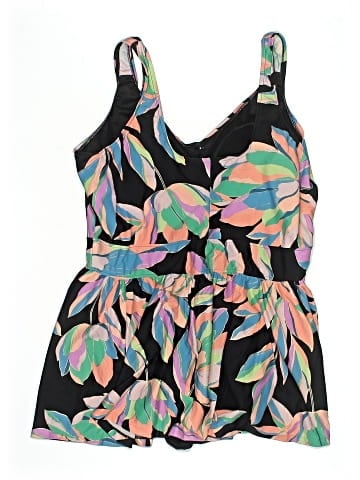 Maxine of Hollywood Swimsuit Top (view 2)