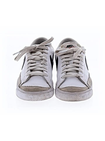 Nike Sneakers (view 2)