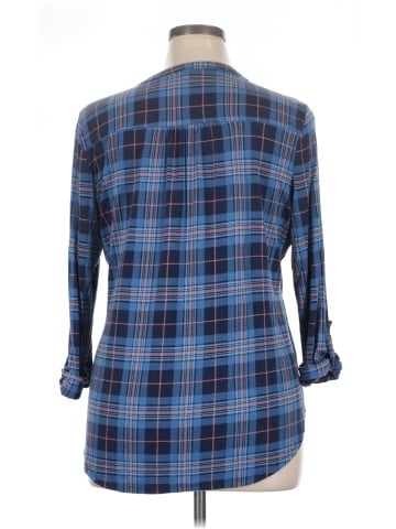 Roz & Ali 3/4 Sleeve Blouse (view 2)