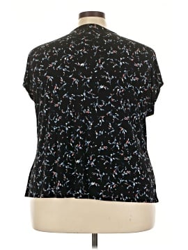 Lane Bryant Short Sleeve T-Shirt (view 2)