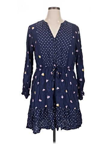 Old Navy Casual Dress (view 1)