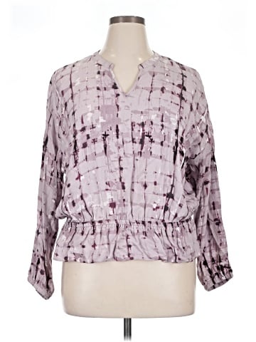 Jennifer Lopez 3/4 Sleeve Blouse (view 1)