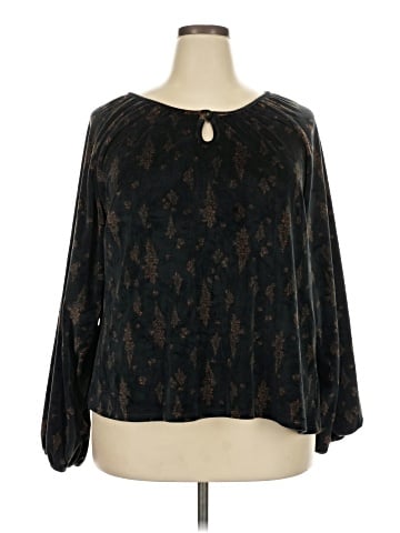 Meri Skye 3/4 Sleeve T-Shirt (view 1)