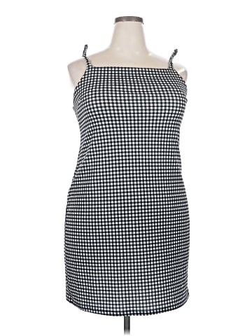 Jolie & Joy Casual Dress (view 1)