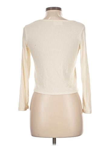 Old Navy Pullover Sweater (view 2)