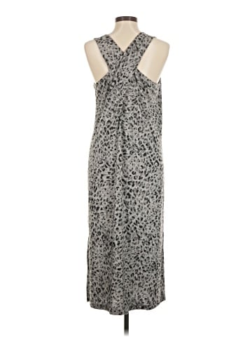 Old Navy Casual Dress (view 2)