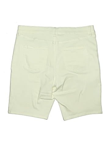Liz Claiborne Khaki Shorts (view 2)