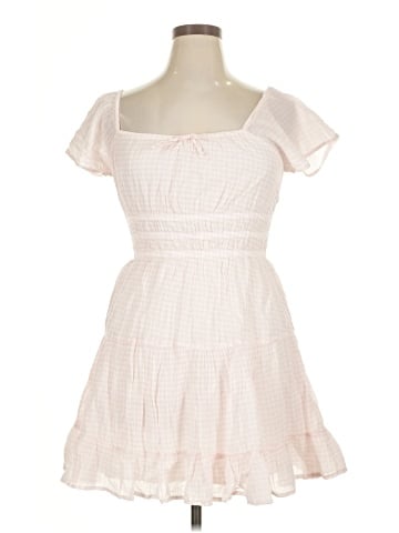 Old Navy Casual Dress (view 1)