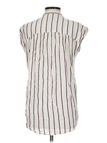Knot Sisters Sleeveless Button-Down Shirt (view 2)