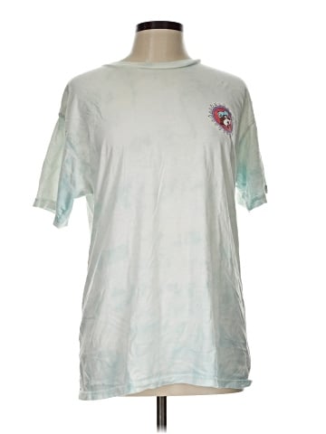 Buc-ees Short Sleeve T-Shirt (view 1)