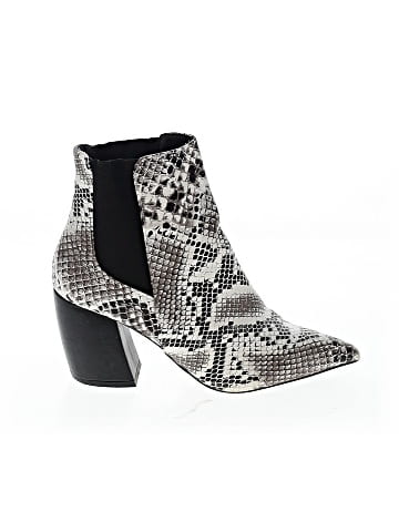 Qupid Ankle Boots (view 1)