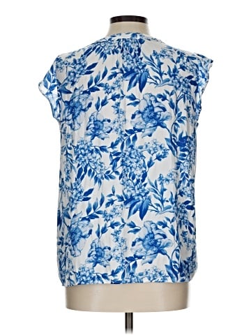 Cupcakes & Cashmere Sleeveless Blouse (view 2)