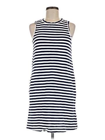 Old Navy Casual Dress (view 1)
