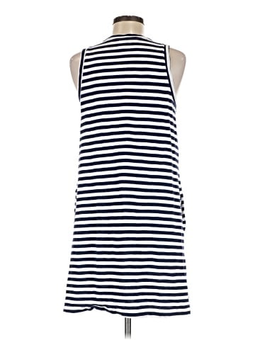 Old Navy Casual Dress (view 2)