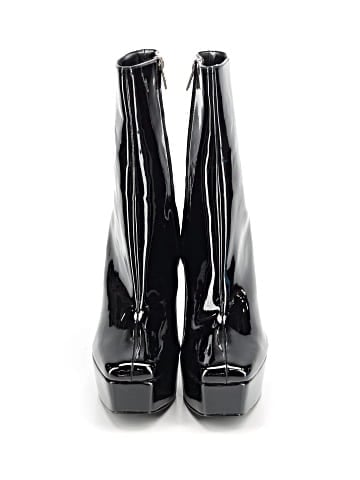 Guess Boots (view 2)