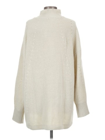 RDI Pullover Sweater (view 2)