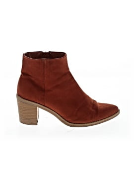 Universal Thread Ankle Boots