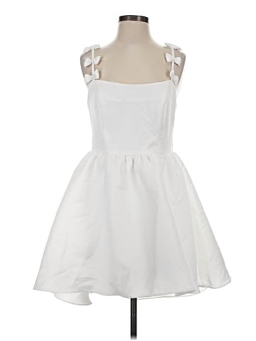 Elliatt Cocktail Dress (view 1)