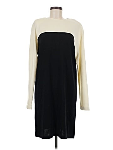 Liz Claiborne Casual Dress (view 1)
