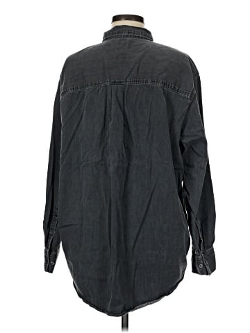 Gap Long Sleeve Button-Down Shirt (view 2)