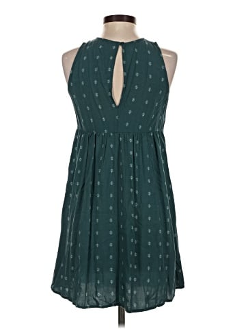 Old Navy Casual Dress (view 2)